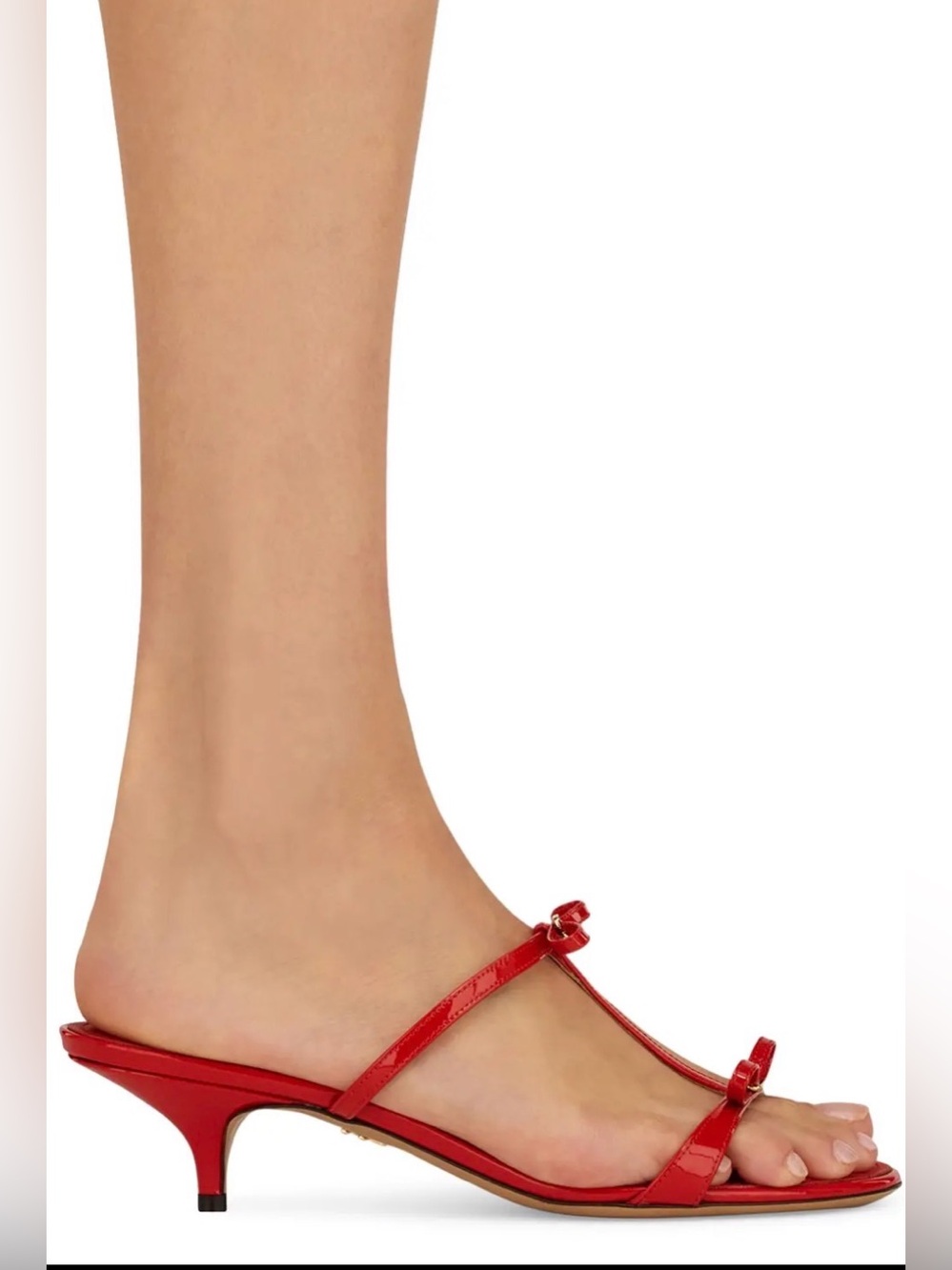 FERRAGAMO
Women's Abili 40 Mini Bow Sandals. Red . Size 6C - Picture 5 of 11
